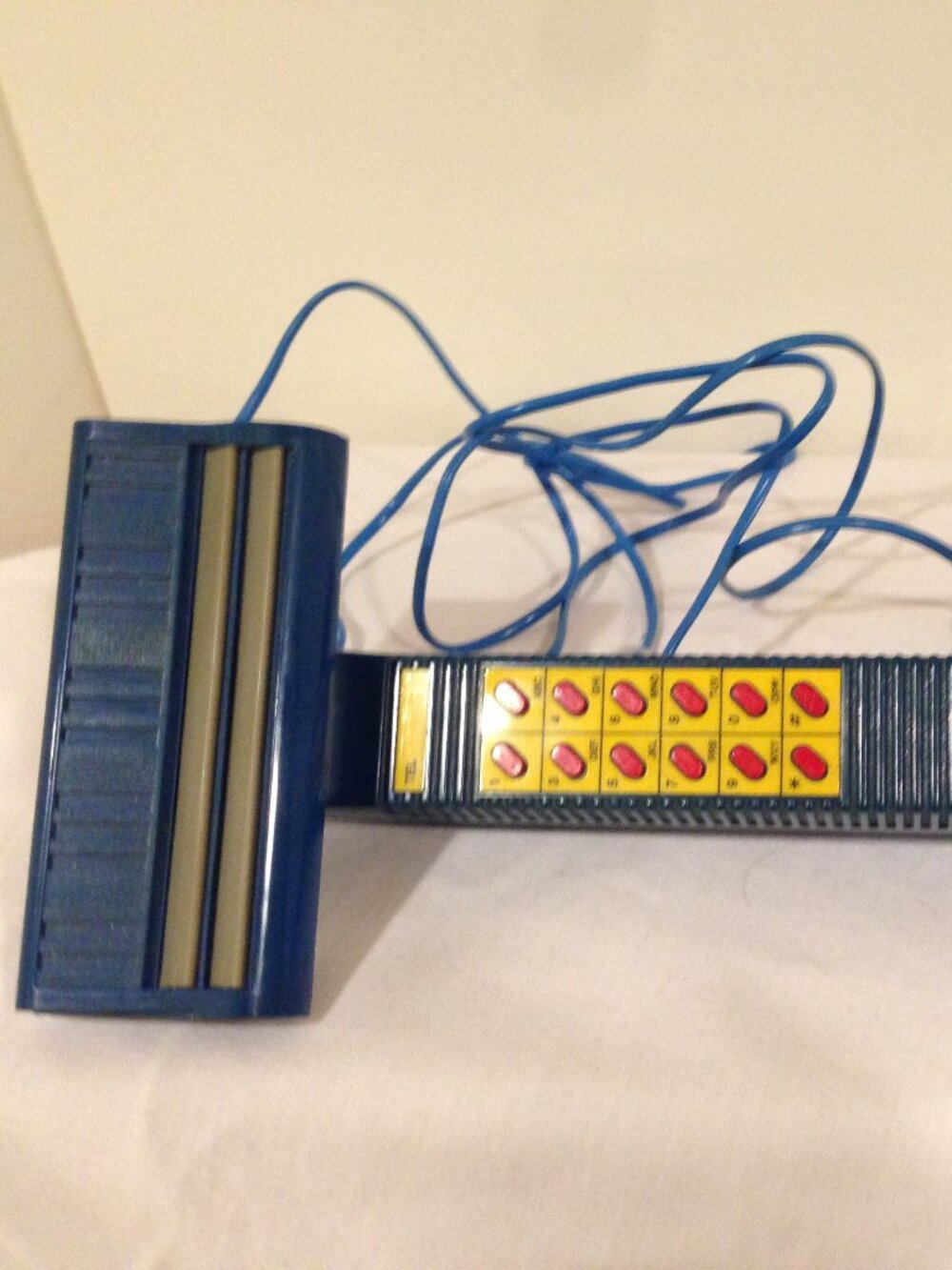 90s Novelty Razor Landline Telephone